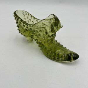 Fenton Glass Green Hobnail Cat Slipper Shoe in Excellent Condition
